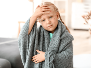 Sốt phát ban ở trẻ: Triệu chứng và cách điều trị hiệu quả