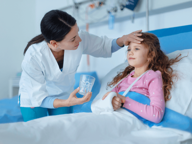 Cách điều trị sốt virus ở trẻ em